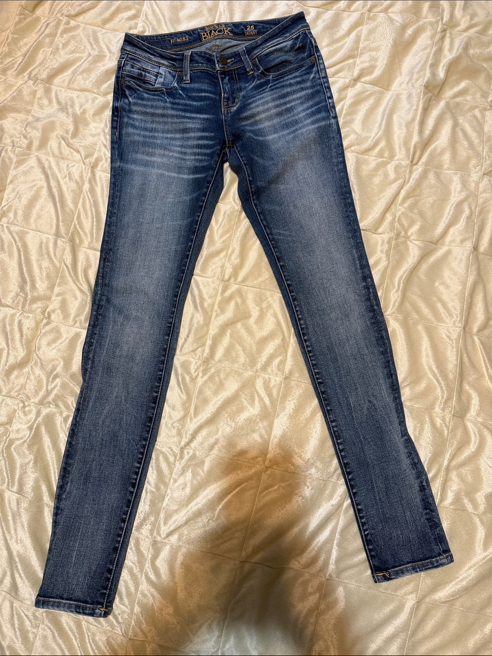 Buckle Black-Skinny Jeans